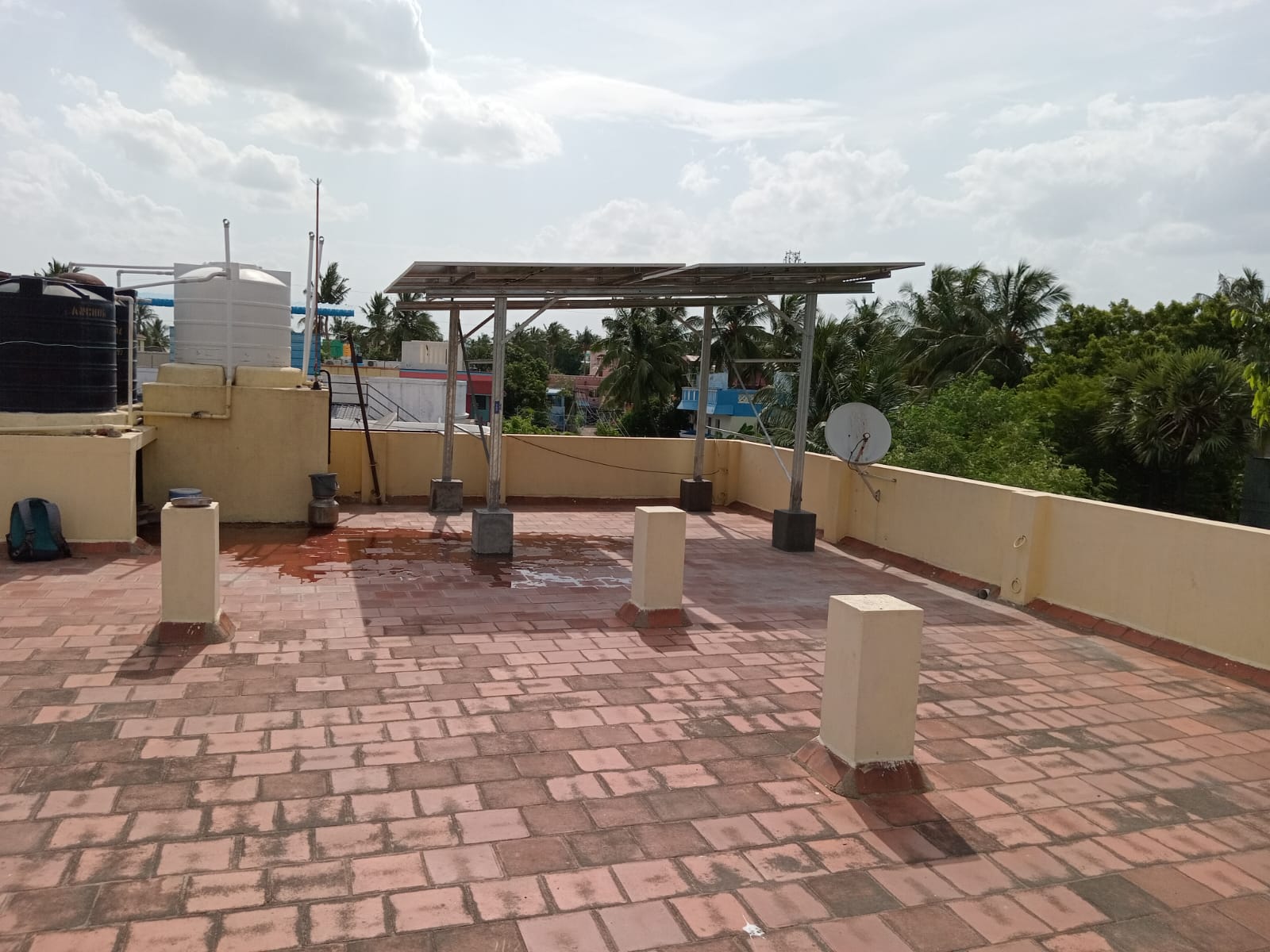 Professional residential solar panel mounting structure installation on rooftop in Chennai